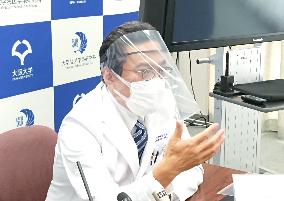 A low-cost face shield invented by Osaka University and Charman